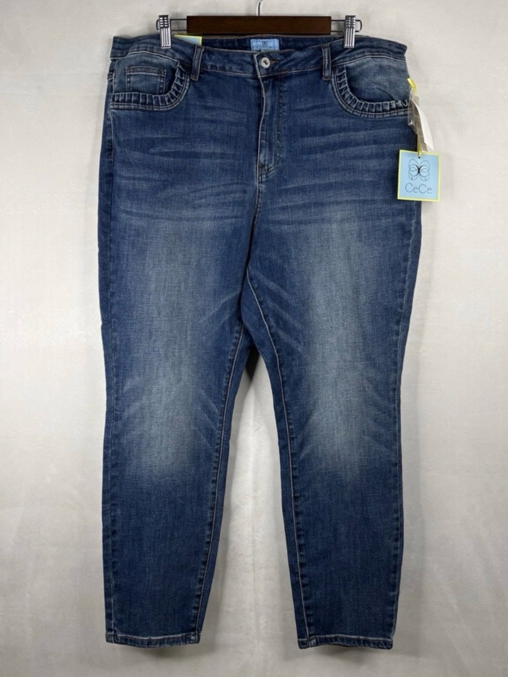 CeCe High-Rise Classic Skinny Jeans